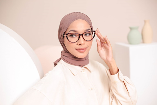 Trendy Glasses For Women What are The Most Favorite Frames for 2022 Are these cat eye glasses